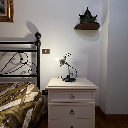 La Casina Di Maya Apartman Livorno Kültér fotó